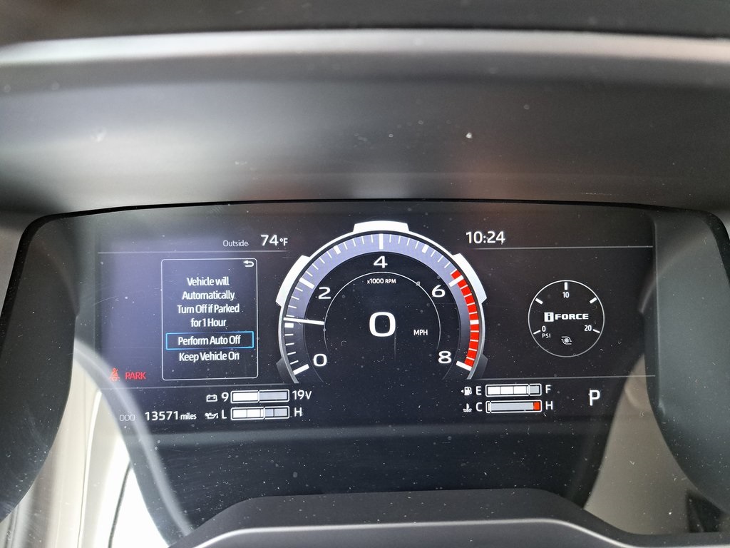 2024 Toyota Tundra Limited photo 13