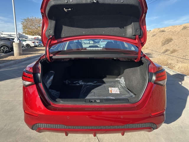 2025 Nissan Sentra SV photo 26