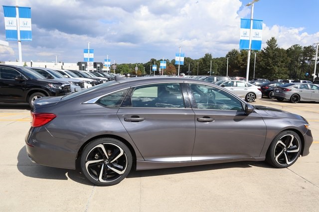 2020 Honda Accord Sport photo 2