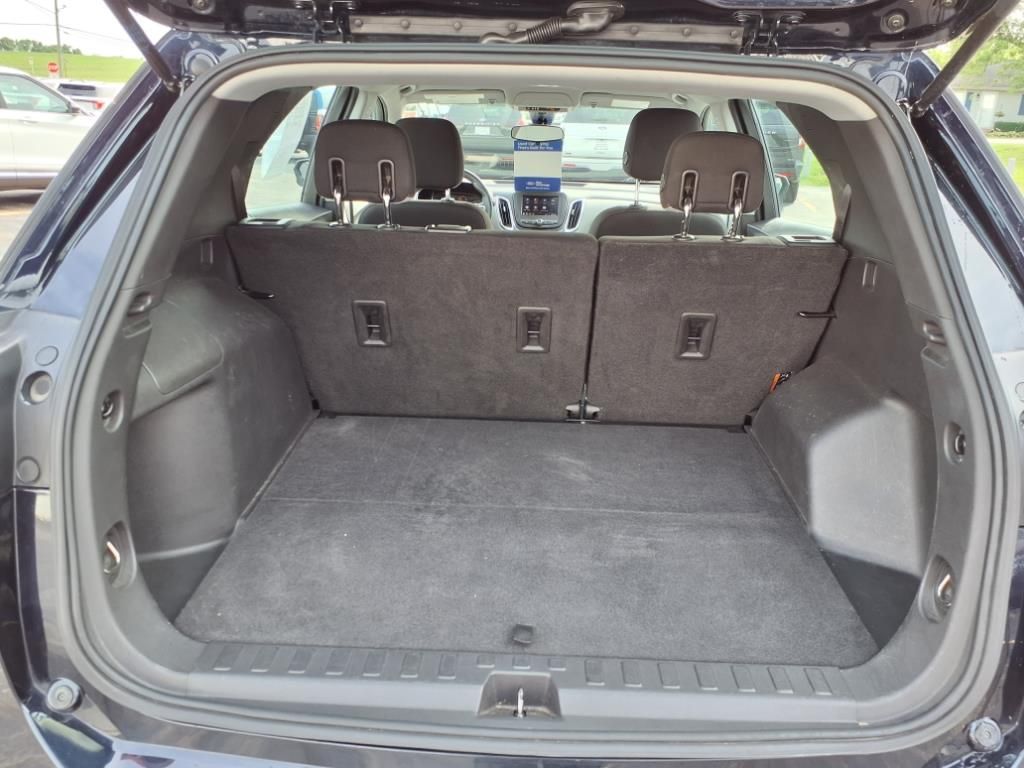 2020 Chevrolet Equinox LS photo 10