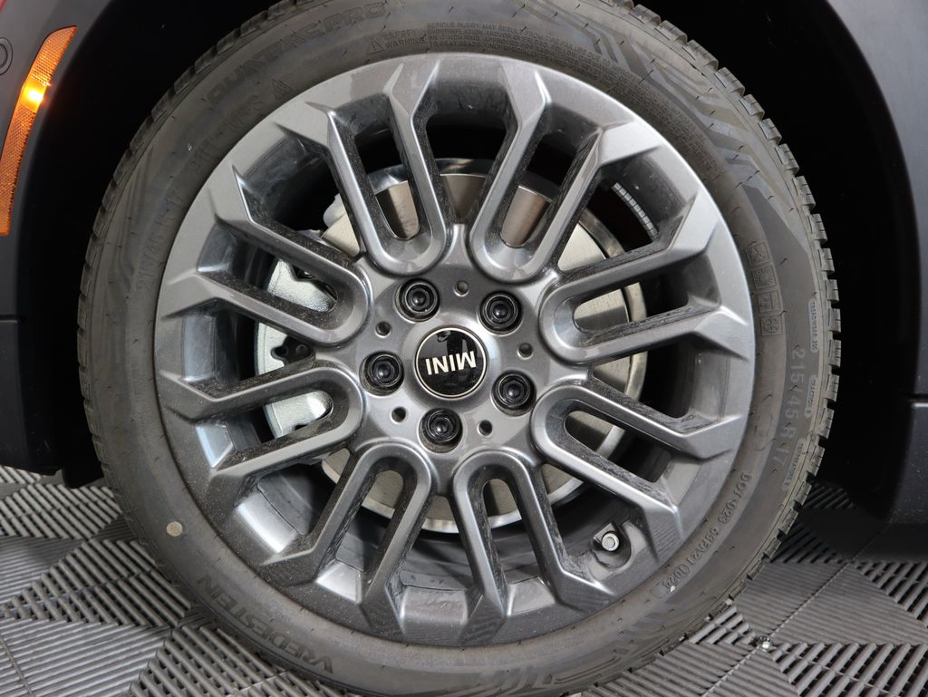 2025 Mini Cooper Signature photo 27