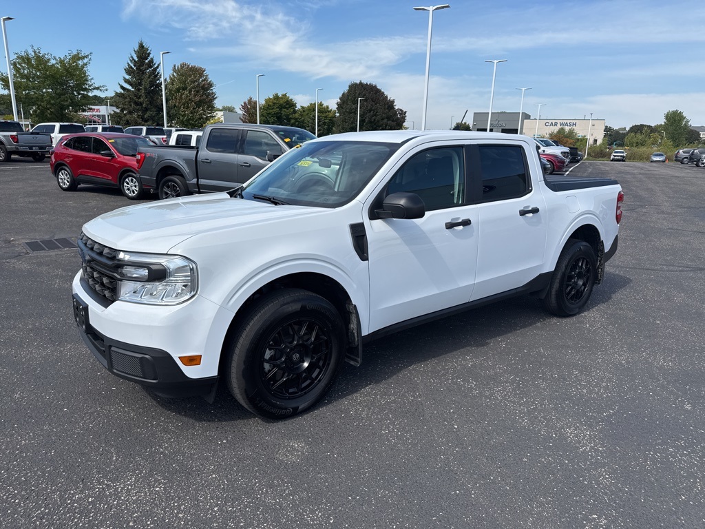 2024 Ford Maverick XL photo 9