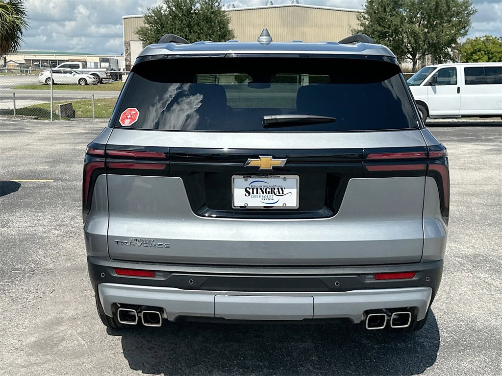 2026 Chevrolet Traverse photo 5