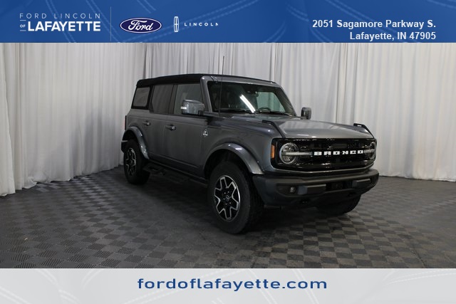 2023 Ford Bronco 4-Door Outer Banks's photo