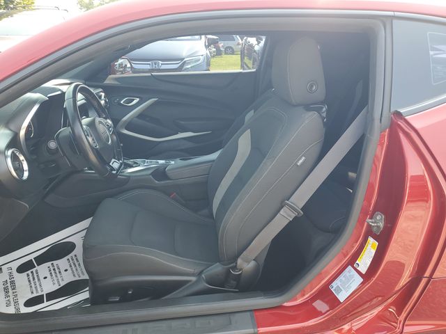 2021 Chevrolet Camaro 1LT photo 13