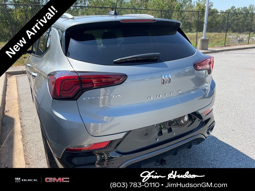 2024 Buick Encore GX Sport Touring photo 5