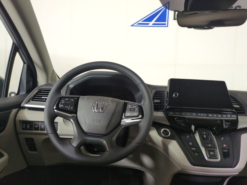 2026 Honda Odyssey EX-L photo 13