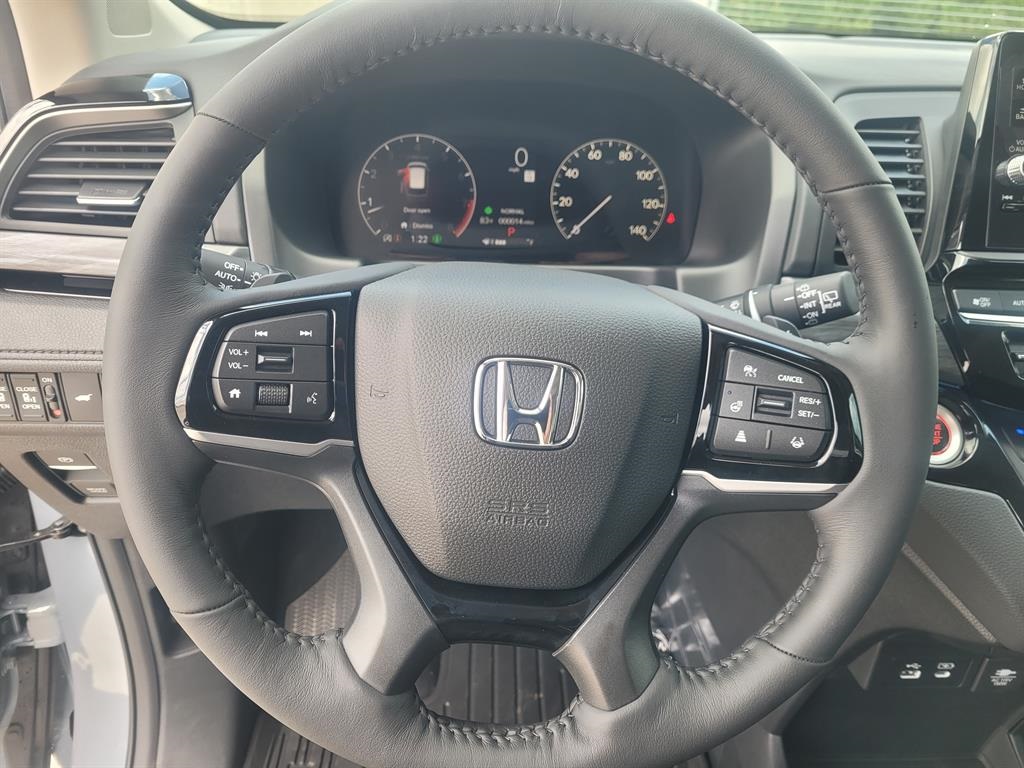 2026 Honda Odyssey Elite photo 10