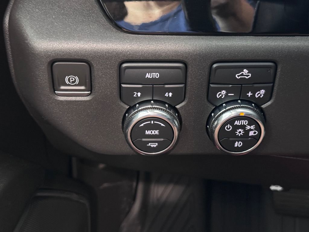 2023 Gmc Sierra 1500 Elevation photo 18