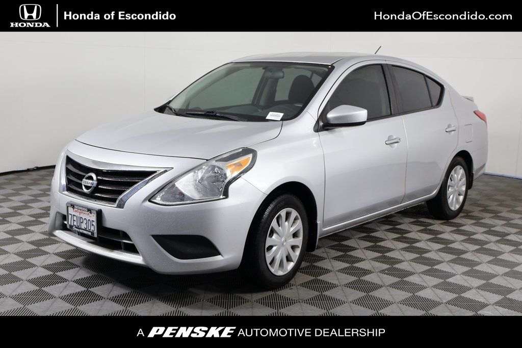 2015 Nissan Versa Sedan SV