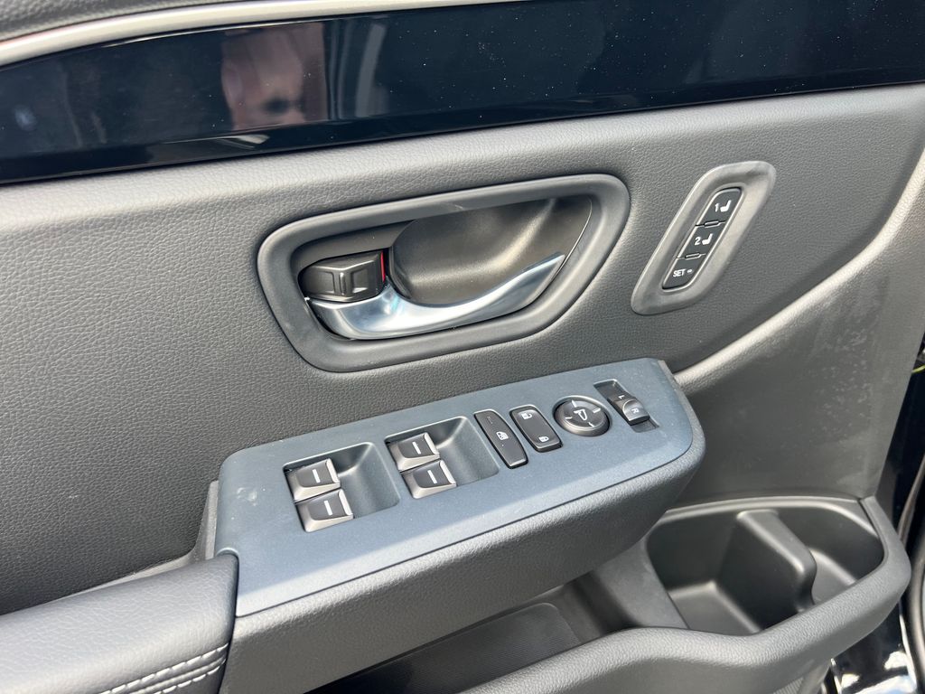 2025 Honda Pilot EX-L photo 28