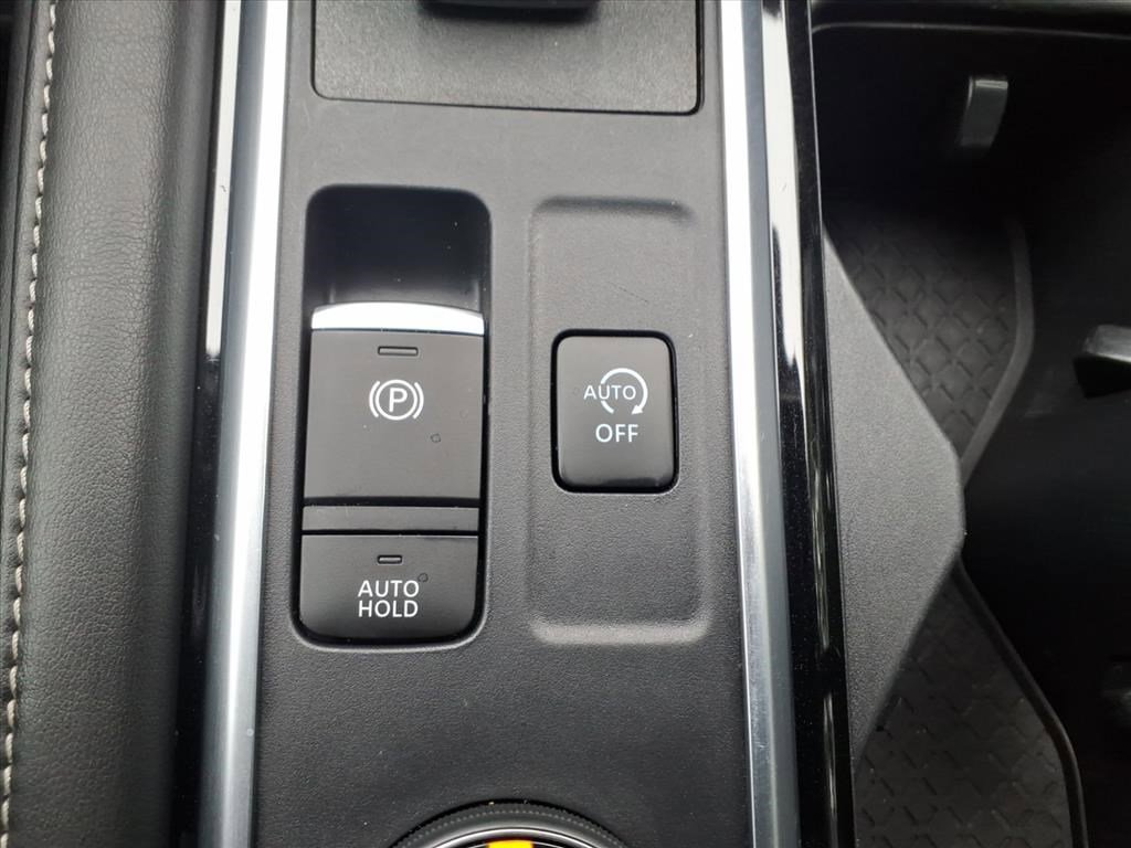 2022 Nissan Pathfinder SL photo 15