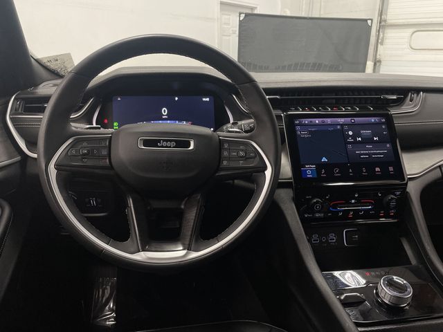 2024 Jeep Grand Cherokee Limited photo 4