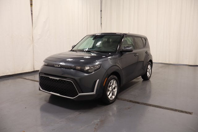2025 Kia Soul LX photo 3