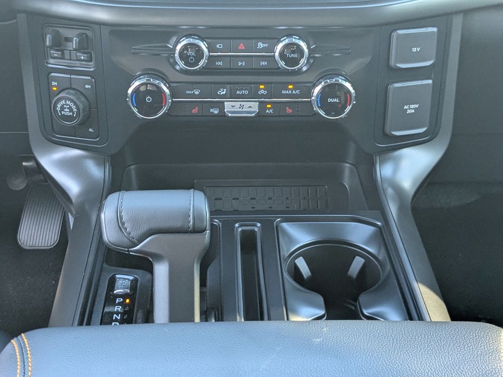 2025 Ford F-150 Tremor photo 17