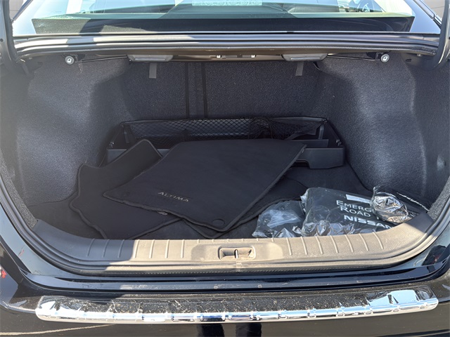 2020 Nissan Altima 2.5 SV photo 14