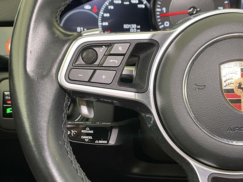 2020 Porsche Cayenne Base photo 36
