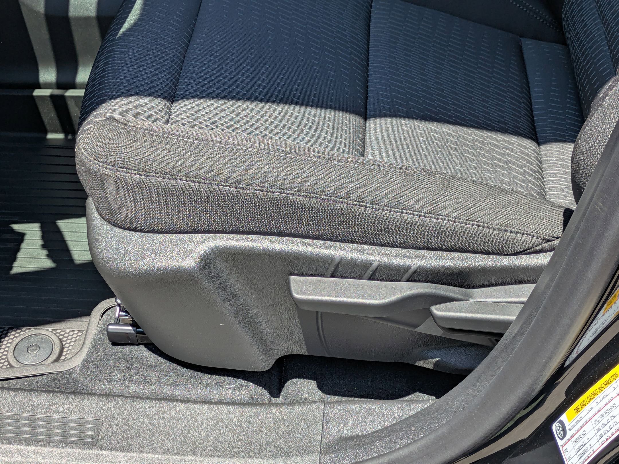 2026 Chevrolet Equinox LT photo 12