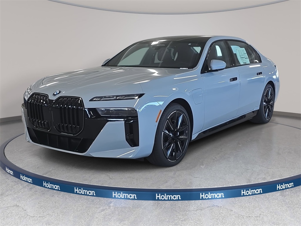 2026 BMW 7 Series 750e's photo