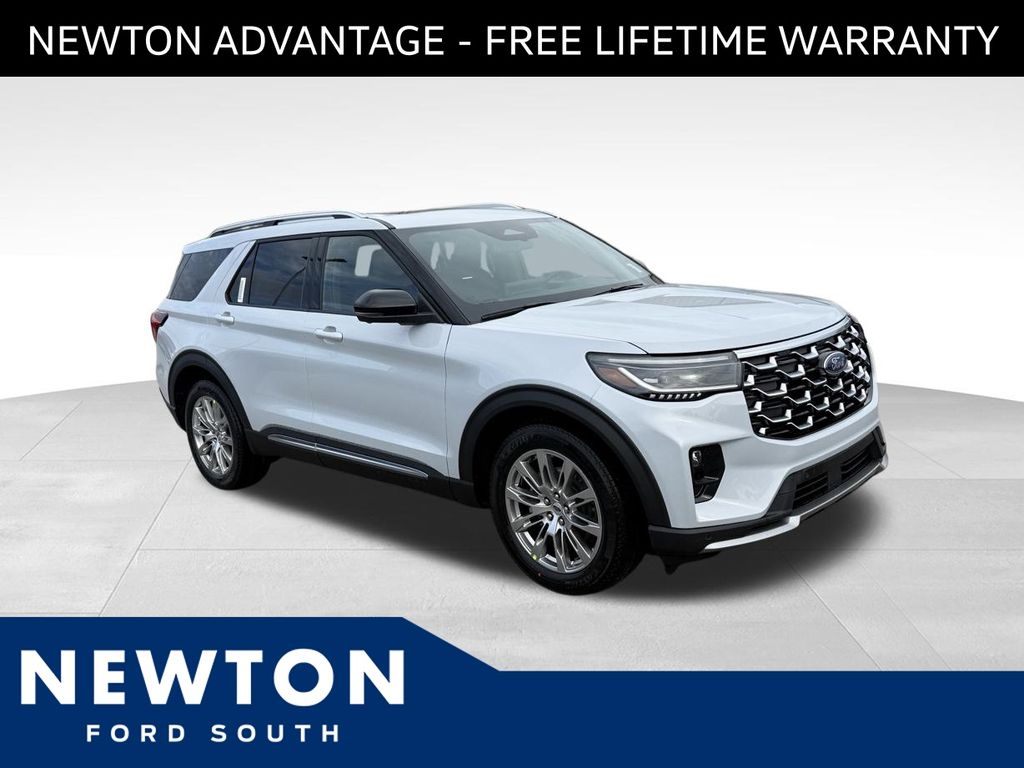 2026 Ford Explorer Platinum's photo