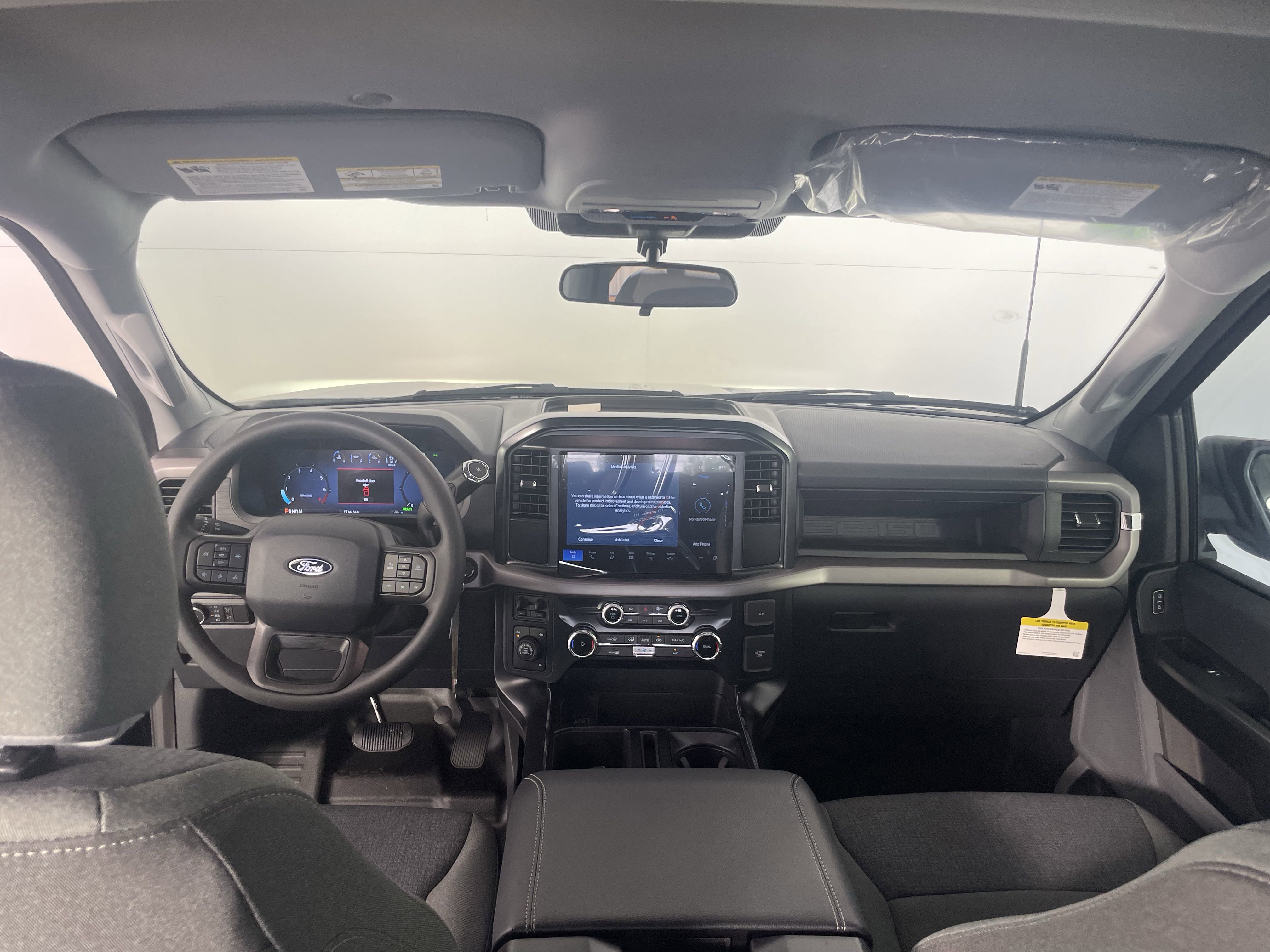 2025 Ford F-150 XL photo 13