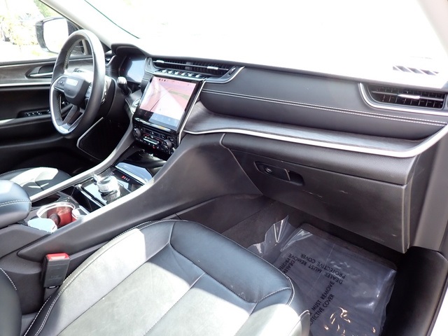 2022 Jeep Grand Cherokee Limited photo 12