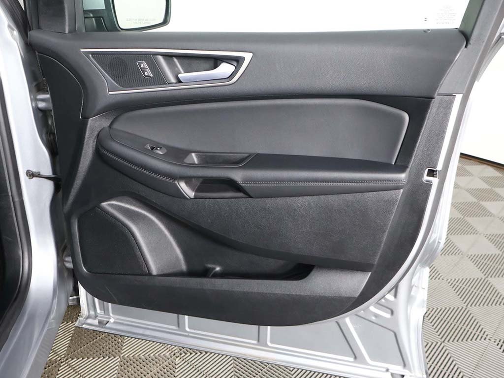 2024 Ford Edge SEL photo 20