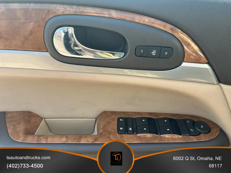 2012 Buick Enclave Leather photo 24