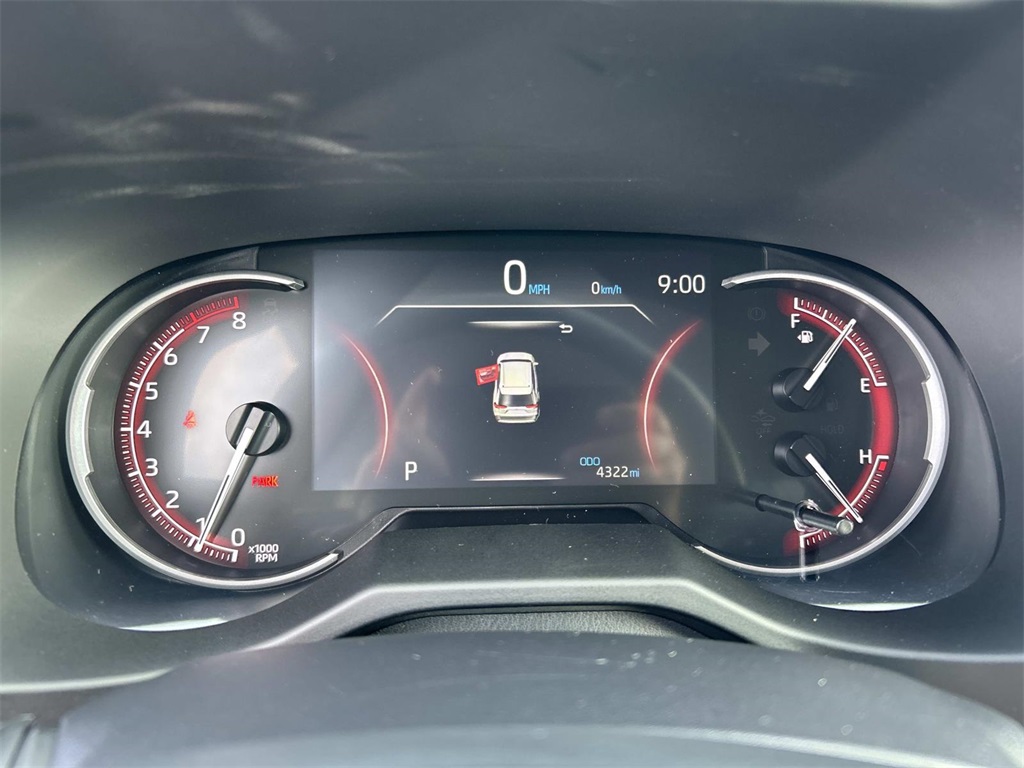 2024 Toyota RAV4 XLE photo 34
