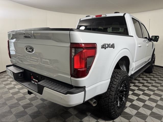 2025 Ford F-150 XLT photo 7