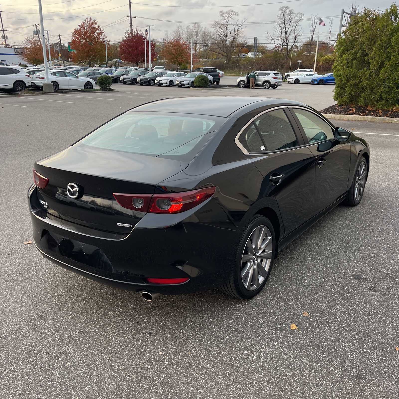 2021 Mazda Mazda3 Select photo 4