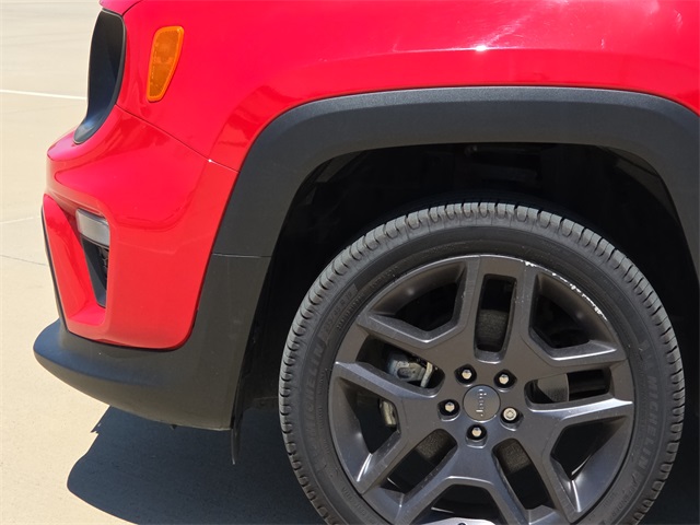 2022 Jeep Renegade Latitude photo 2