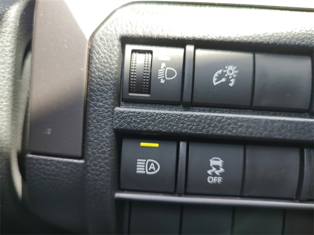 2025 Toyota Tacoma TRD Sport photo 20