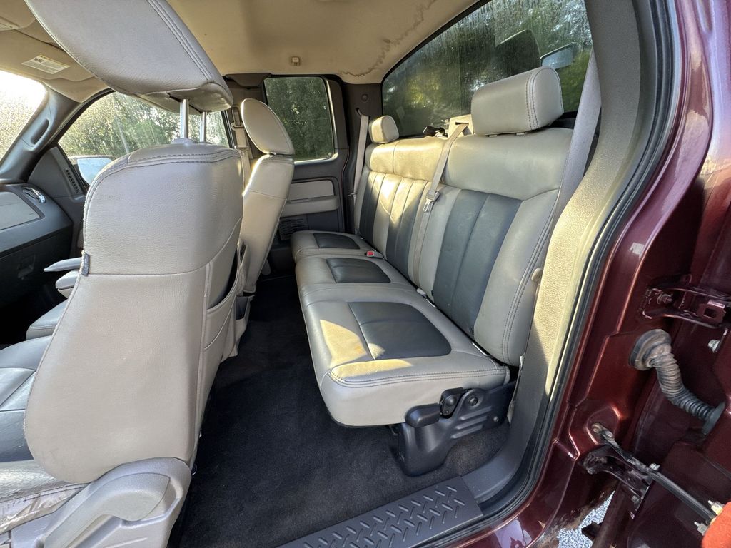 2009 Ford F-150 XLT photo 18