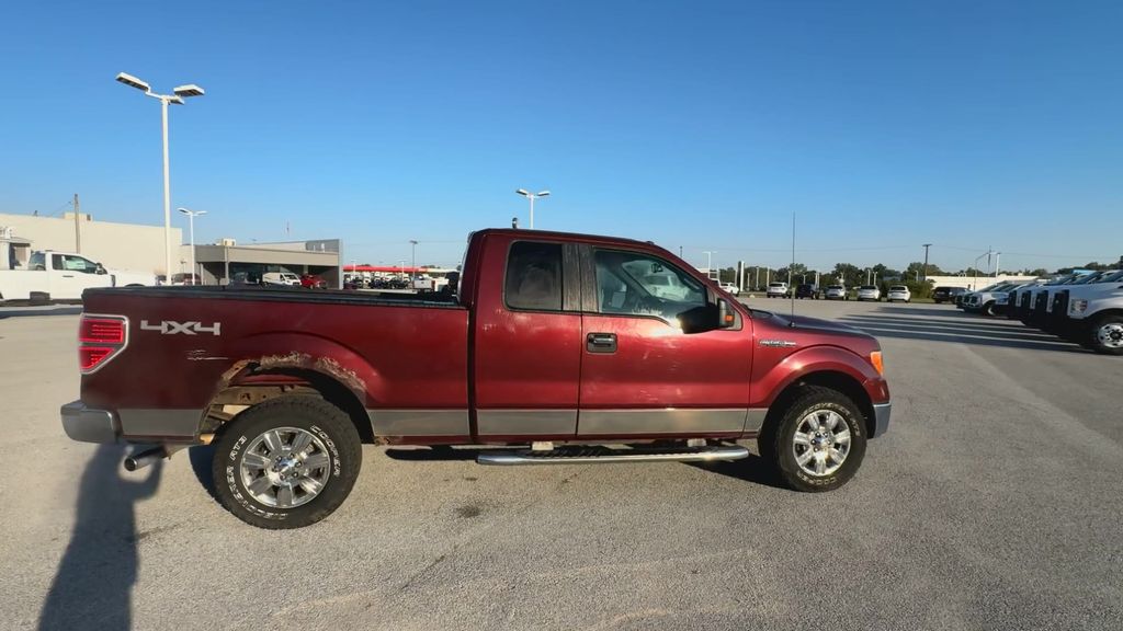 2009 Ford F-150 XLT photo 7