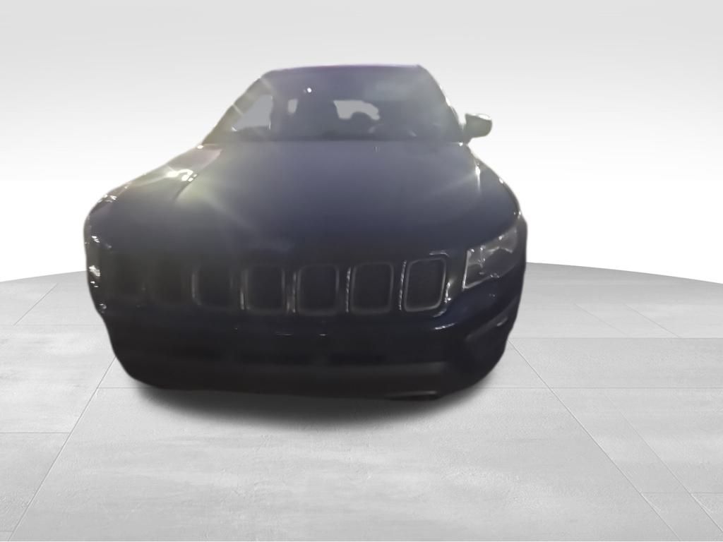 2021 Jeep Compass Trailhawk photo 2