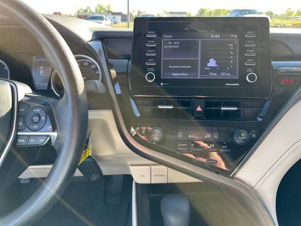 2023 Toyota Camry LE photo 17