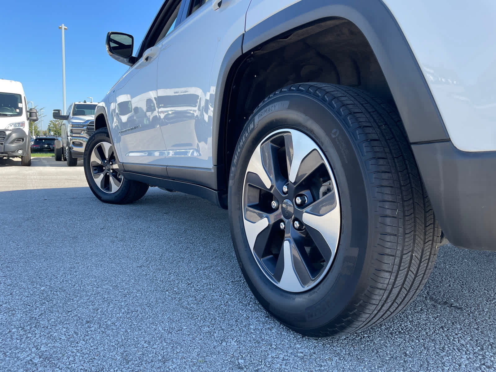 2023 Jeep Cherokee 4xe photo 5