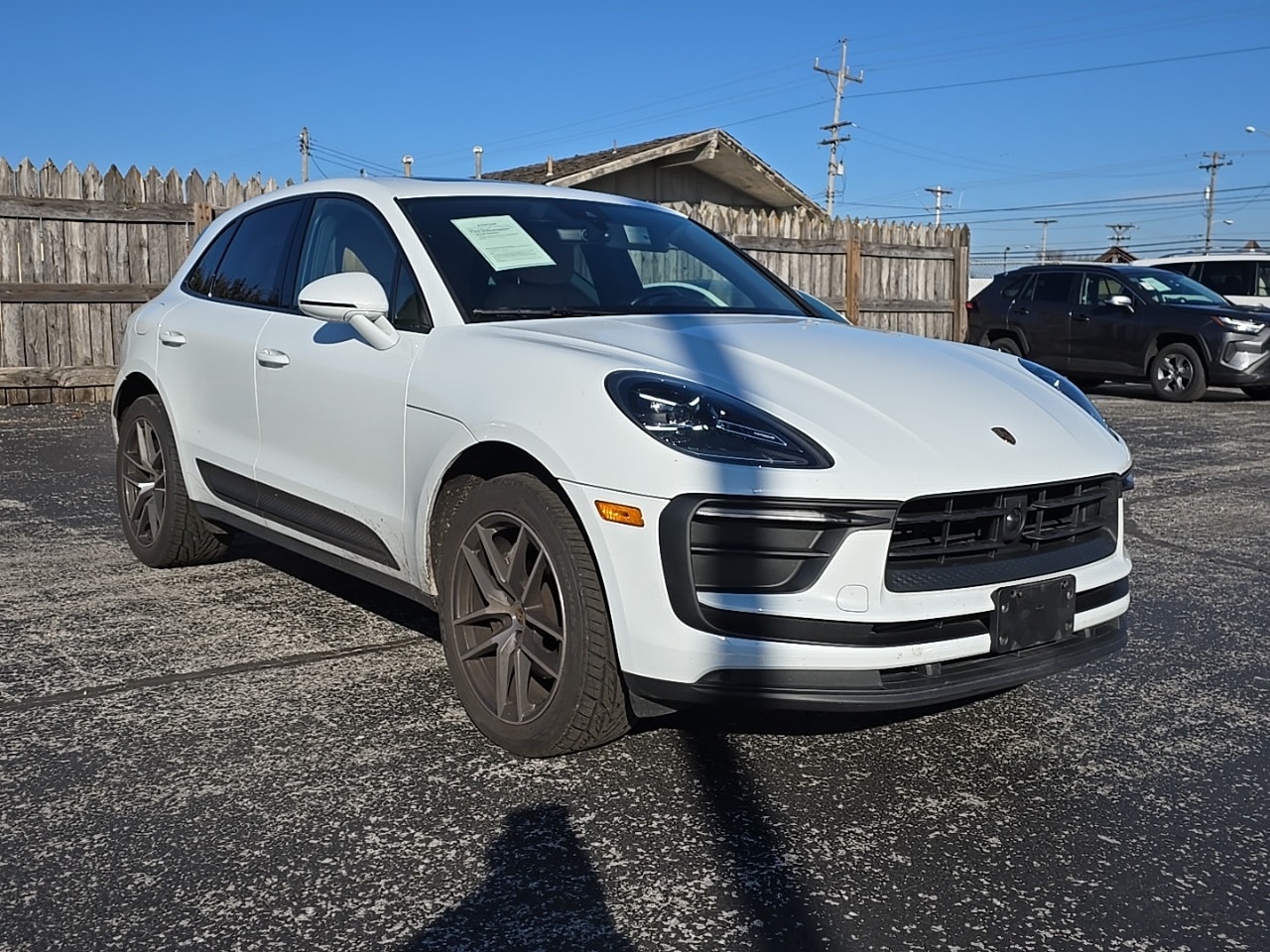 2024 Porsche Macan Base's photo