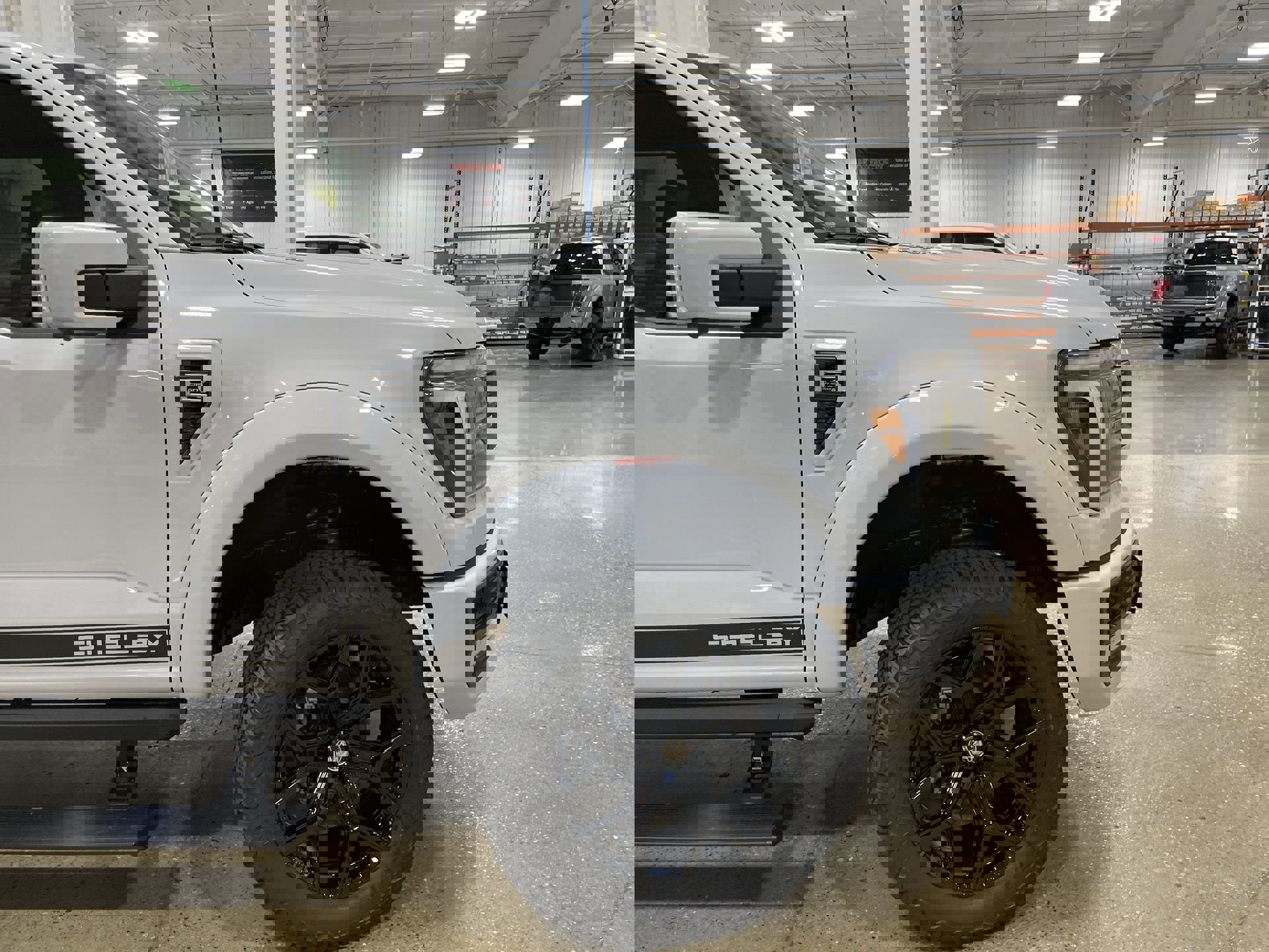 2025 Ford F-150 Lariat photo 26