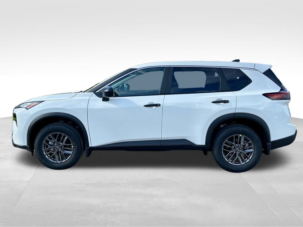 2025 Nissan Rogue S photo 4