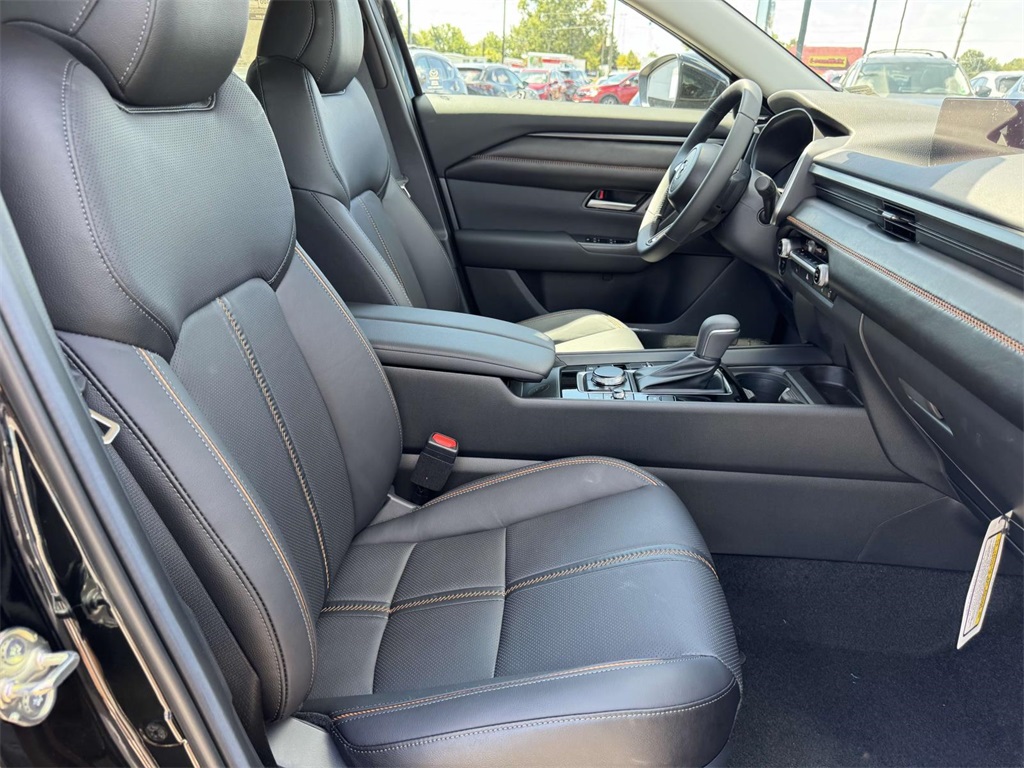 2025 Mazda CX-50 Premium photo 17