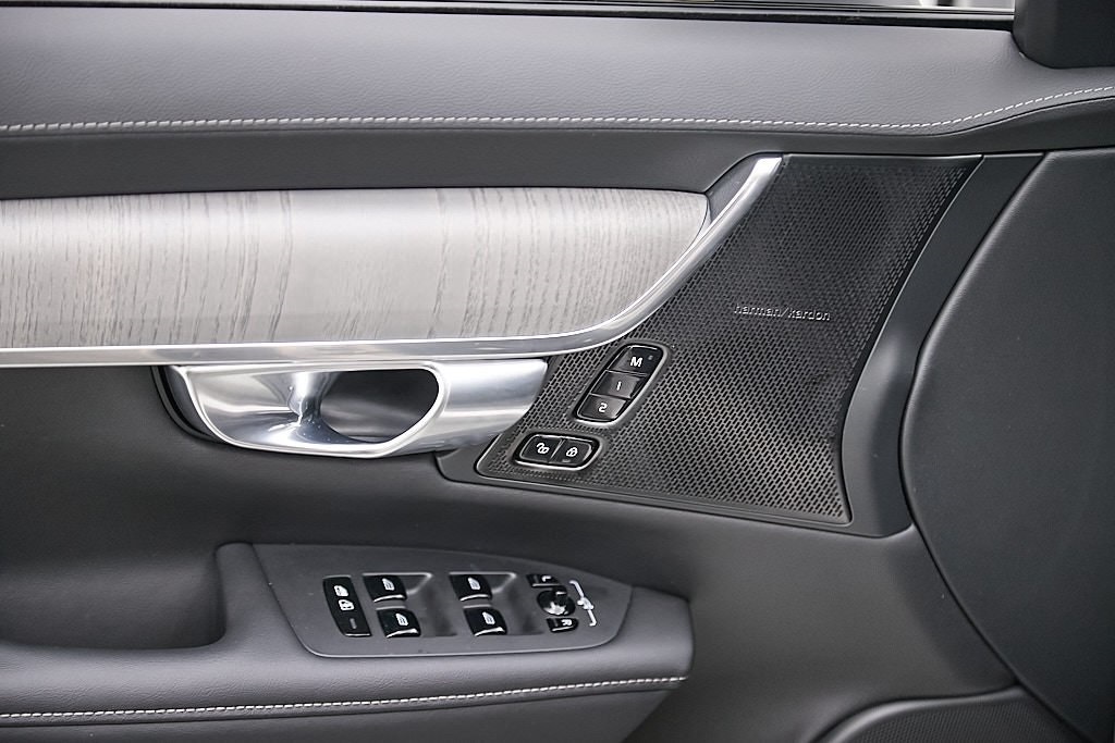 2026 VOLVO V90CC - Image 14