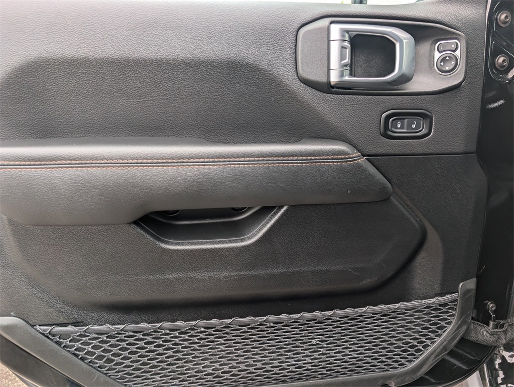 2023 Jeep Wrangler Rubicon 392 photo 12
