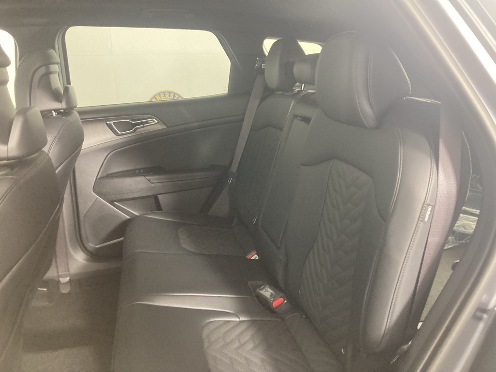 2026 Kia Sportage Hybrid X-Line photo 2