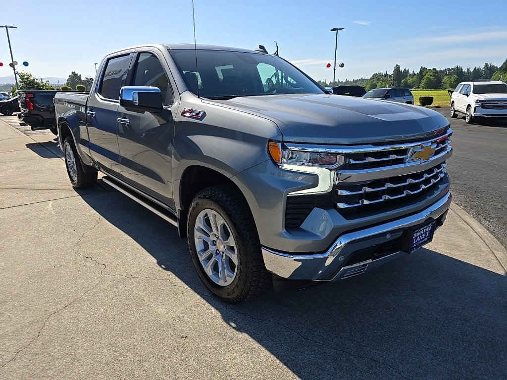 2025 Chevrolet Silverado 1500 LTZ photo 7