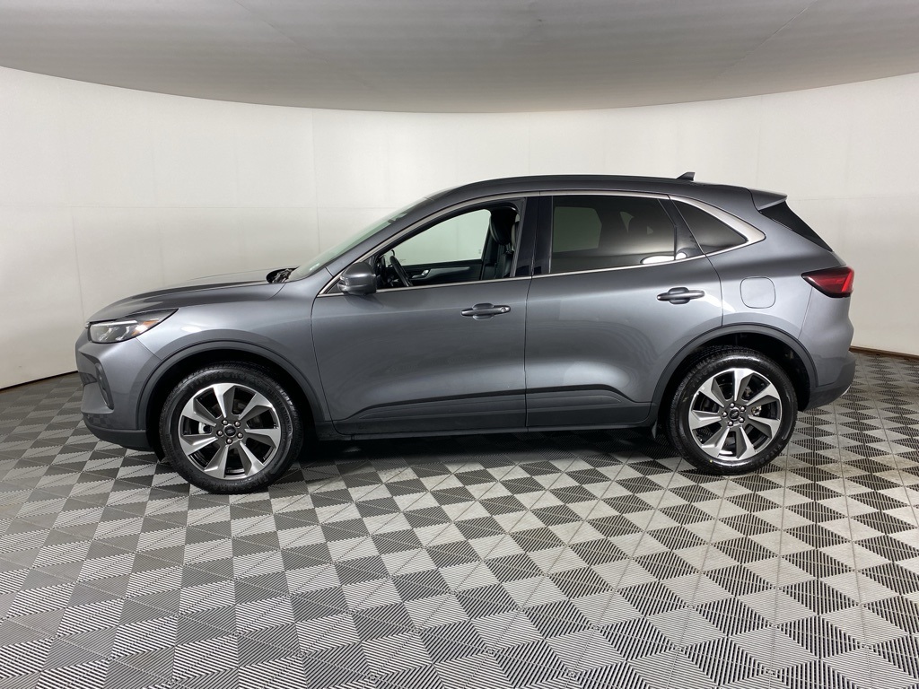 2024 Ford Escape Platinum photo 10