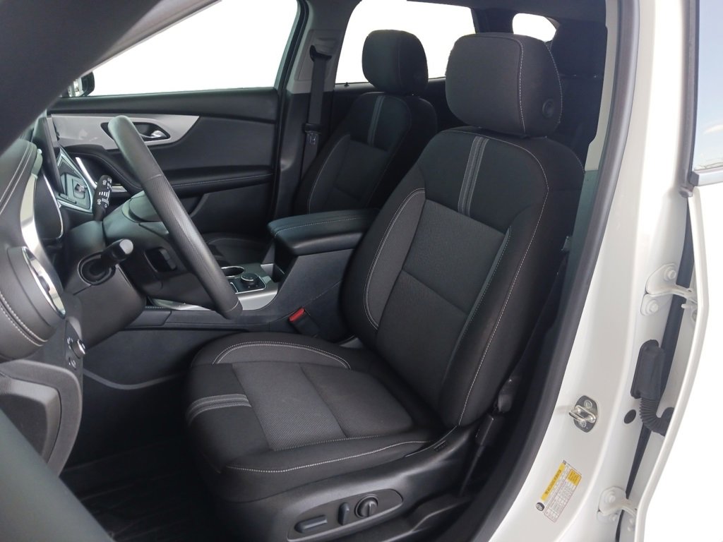 2023 Chevrolet Blazer 2LT photo 9