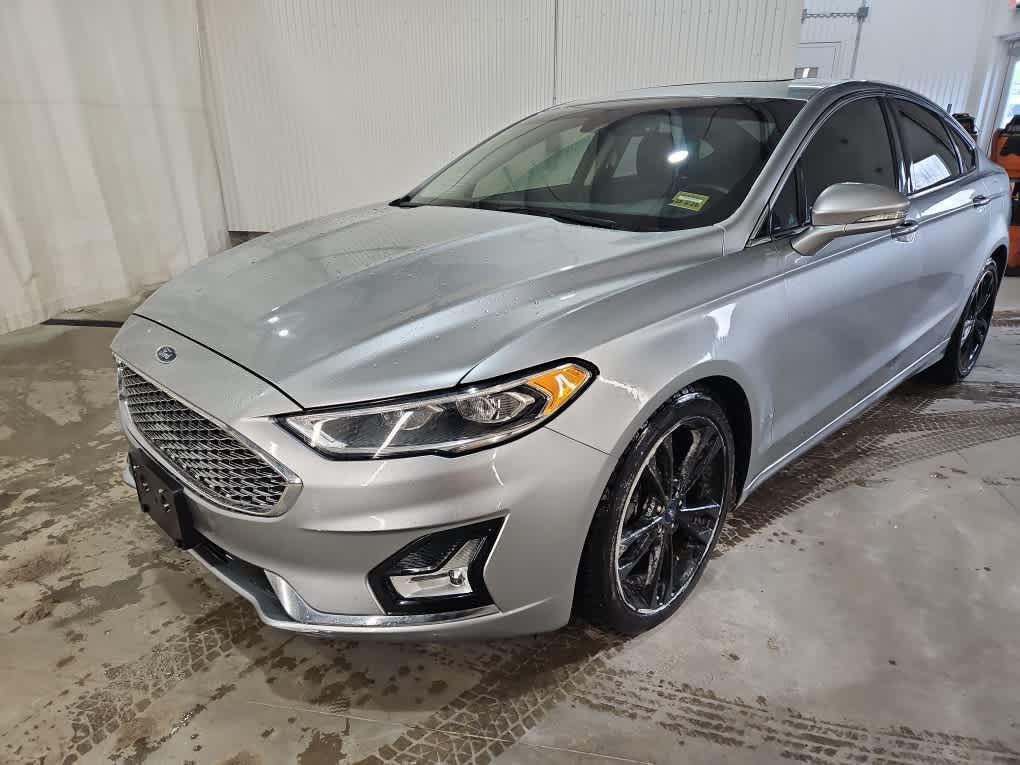 2020 Ford Fusion Titanium's photo