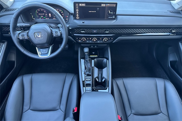 2025 Honda Accord Hybrid Touring photo 9